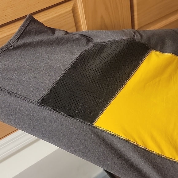 Pittsburgh pirates mlb top size xl - Picture 2 of 3